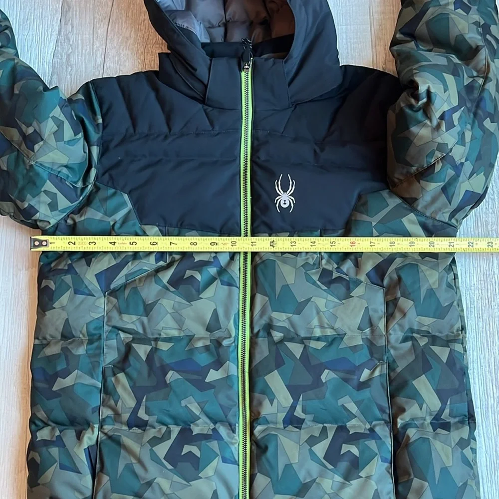 Spyder Clutch Ski Jacket Camo‎ Size 20